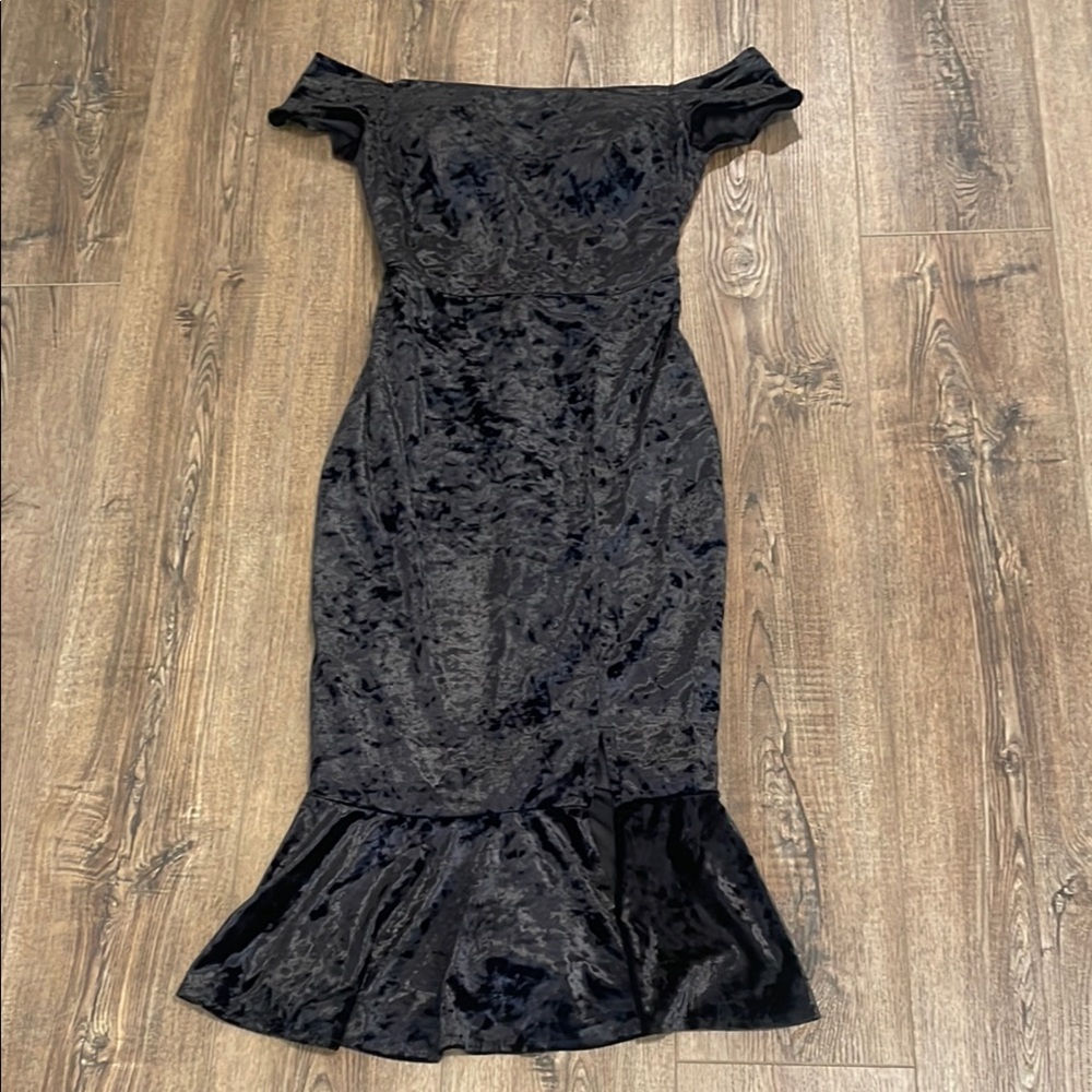 Elegant Black Off-Shoulder Dress